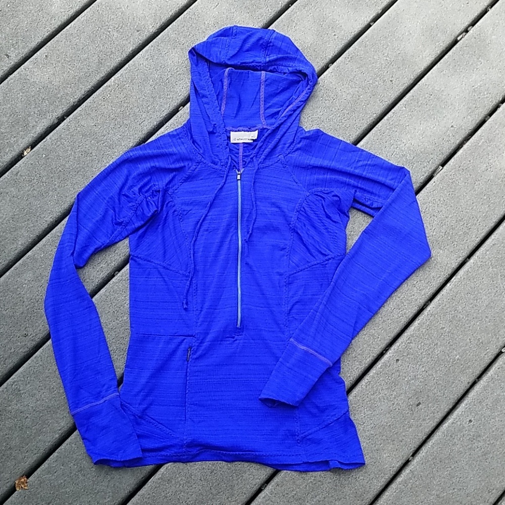 Athleta Rash Guard